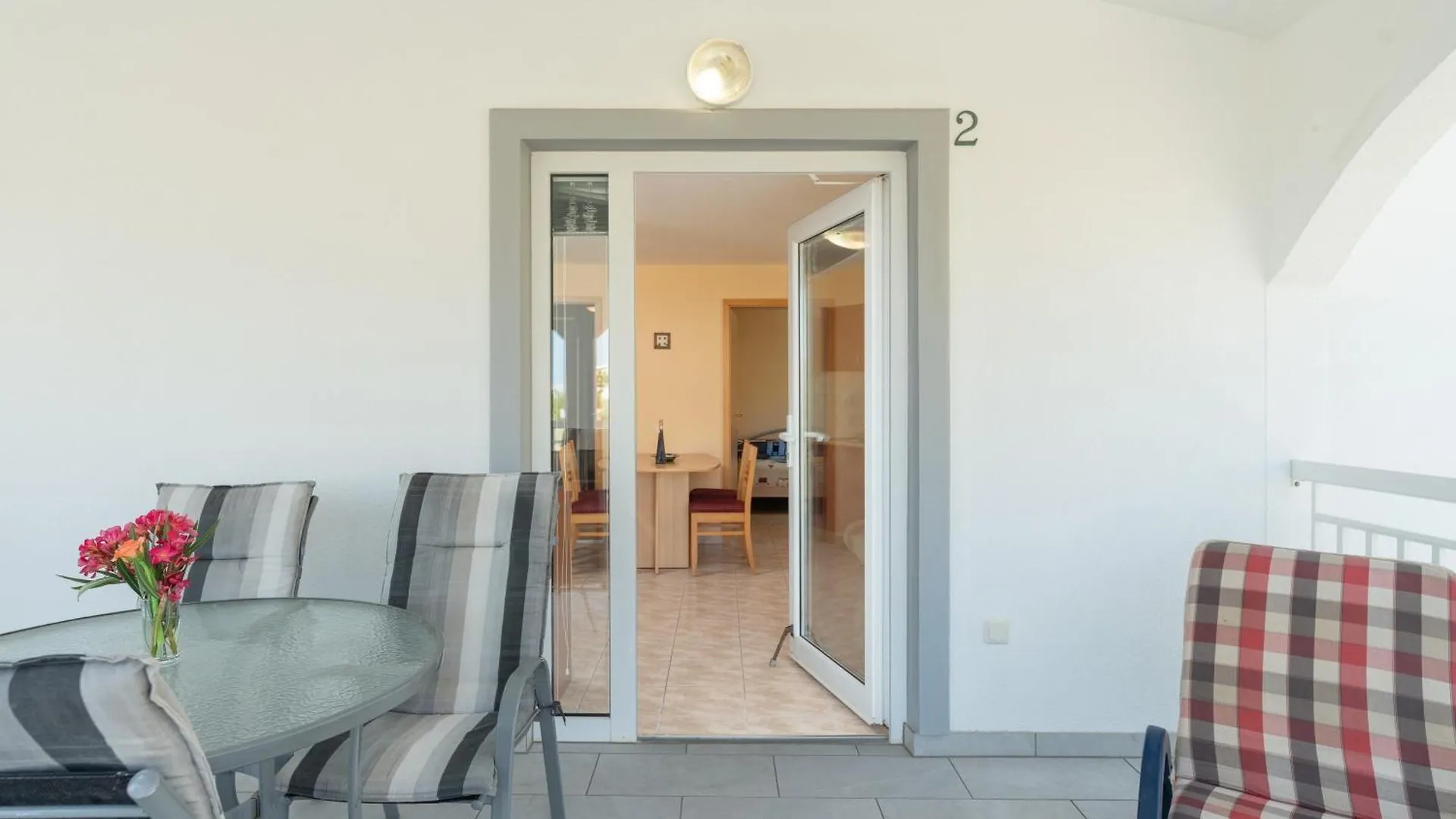 Apartments Sol In Sonce باغ