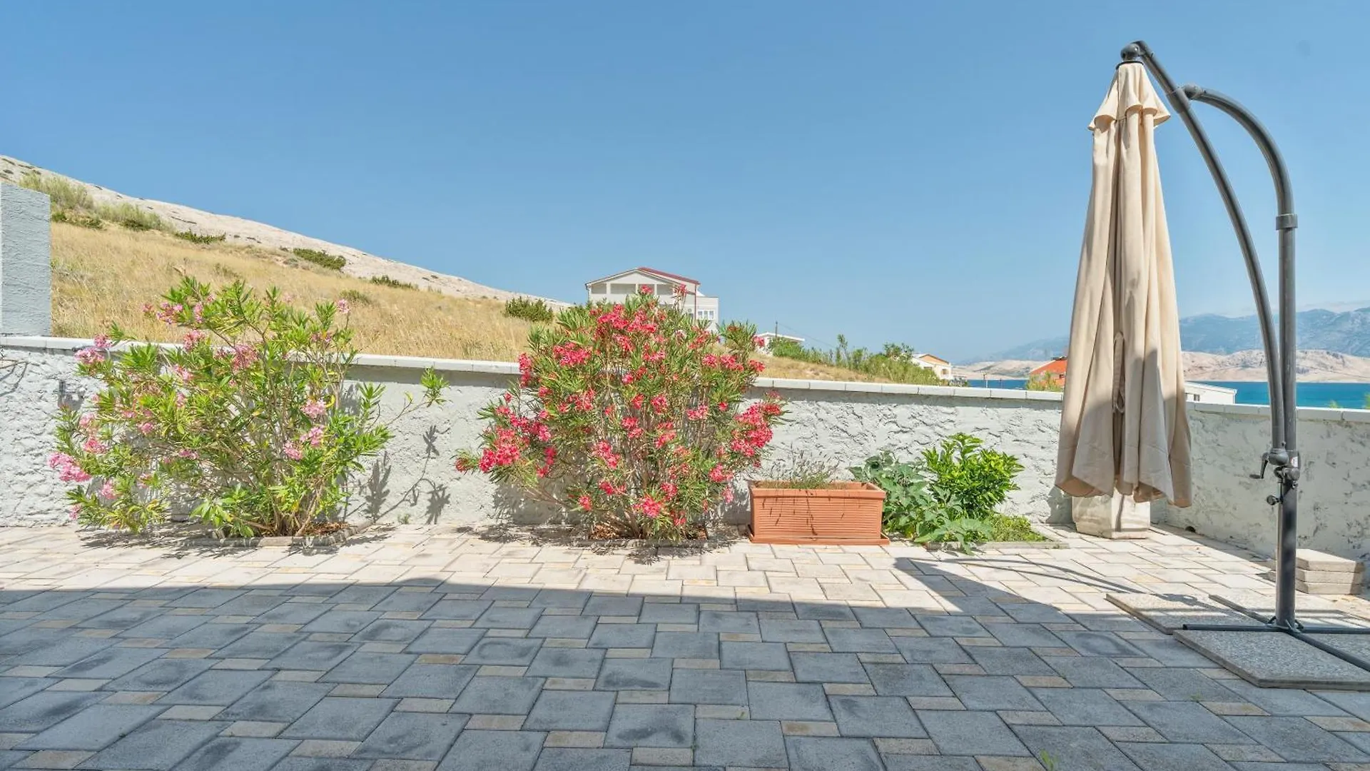 Apartments Sol In Sonce باغ 0*,  كرواتيا