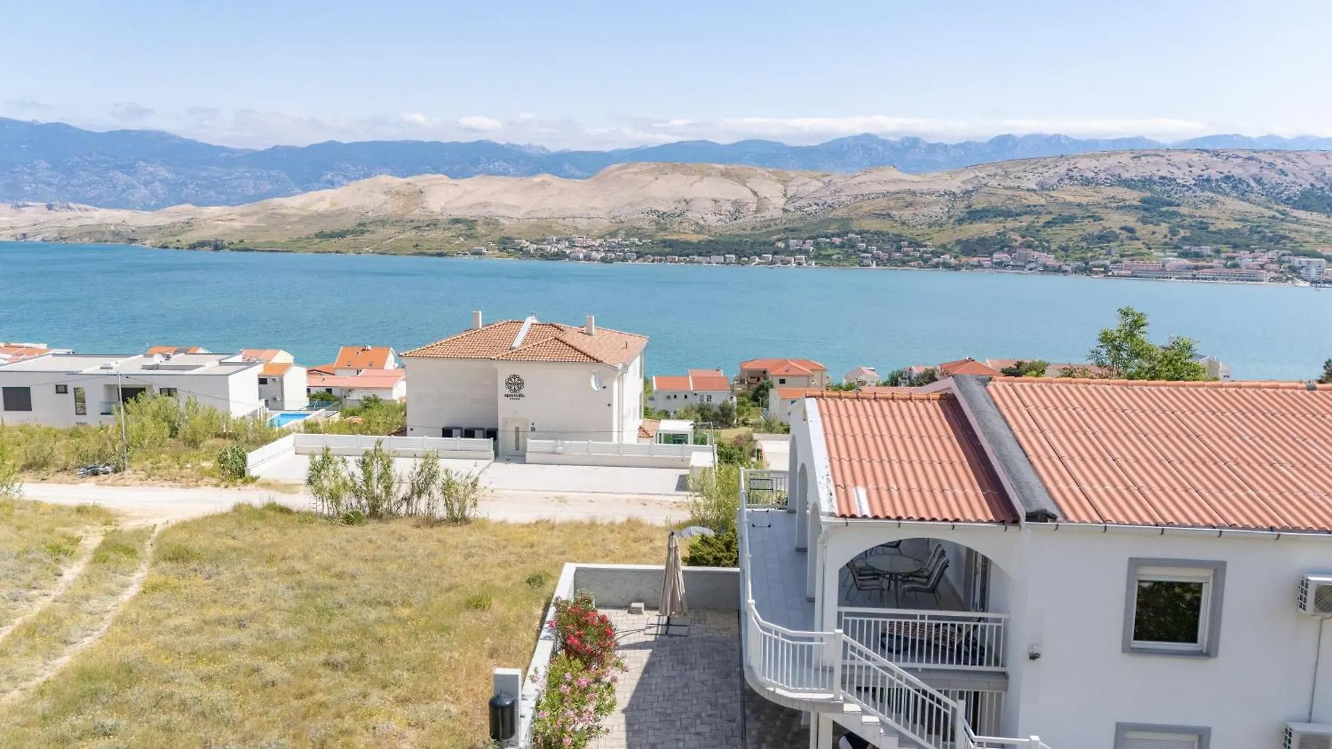 Apartments Sol In Sonce باغ 0*,