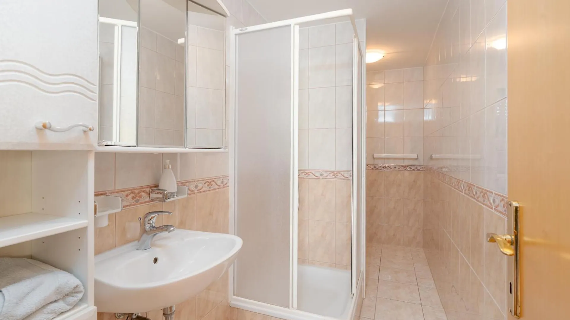 Apartments Sol In Sonce 파그 크로아티아